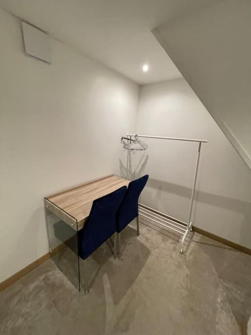 Confortable Appartement 3 Pieces Flatters باريس المظهر الخارجي الصورة
